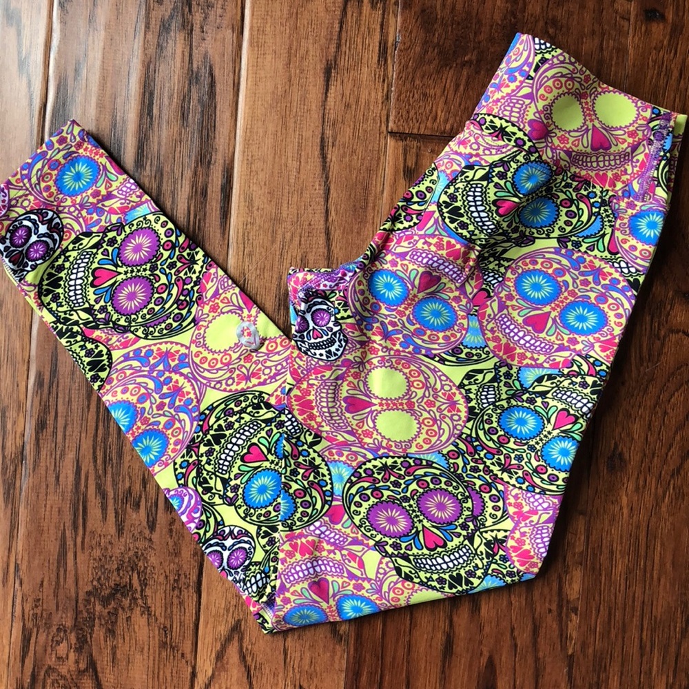 JoJo Capri Esqueleto